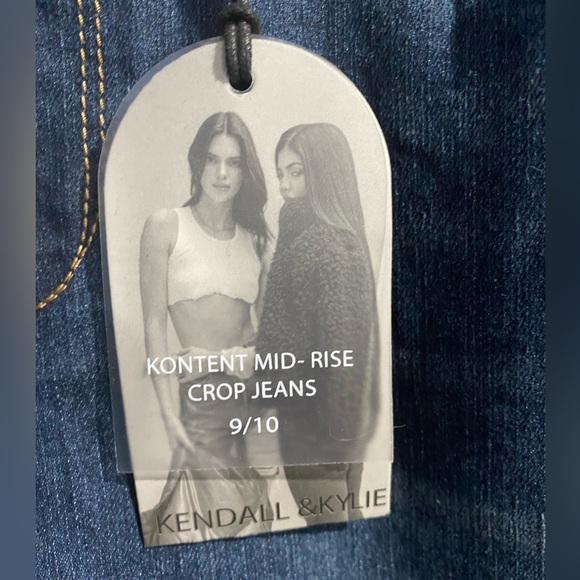 Kendall & Kylie Kontent Mid-rise Crop Jeans Size 9/10 - Picture 3 of 5